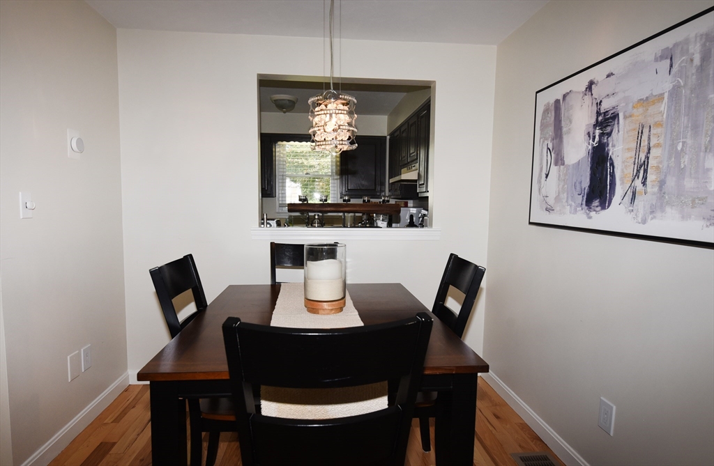 547 Washington St B11