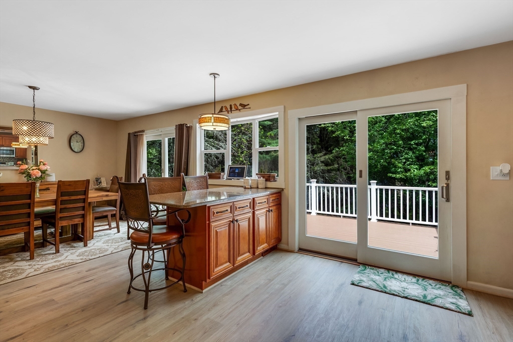15 Conestoga Rd
