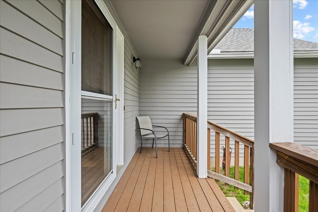4 Victoria Dr 1