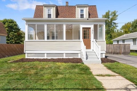 265 Pleasant St Ashland MA 01721