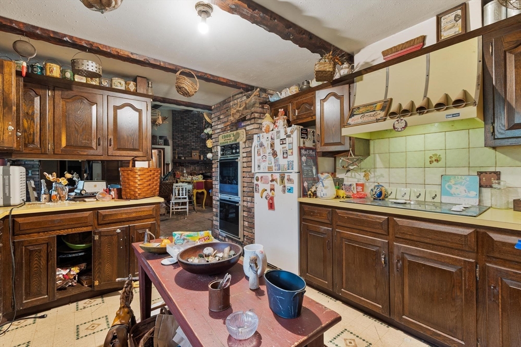 354 Maple St, Bellingham, MA Photo #20