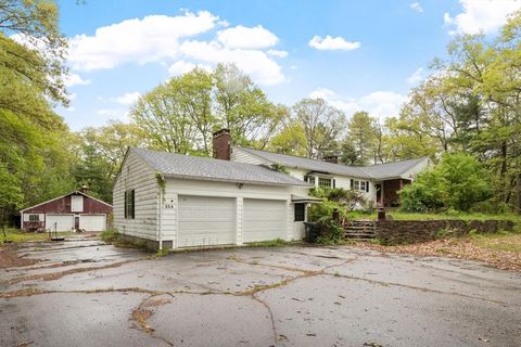 Photo of 354 Maple St, Bellingham, MA 02019 (MLS # 73520099)