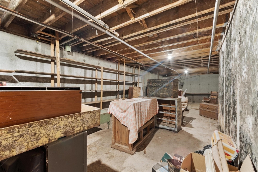 354 Maple St, Bellingham, MA Photo #24