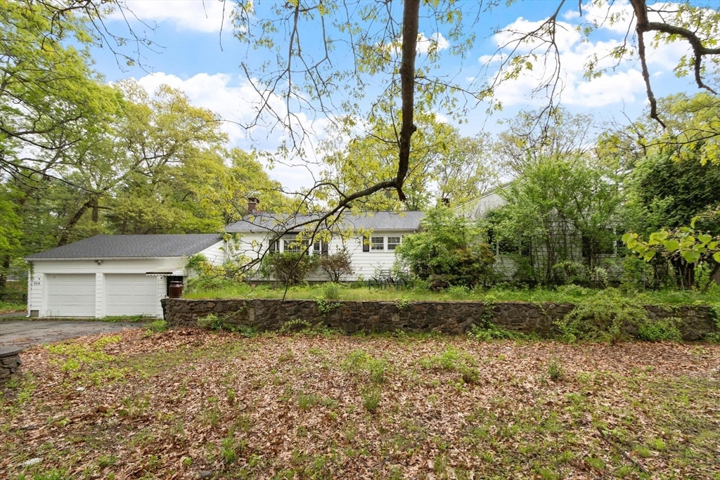354 Maple St, Bellingham, MA Photo #28