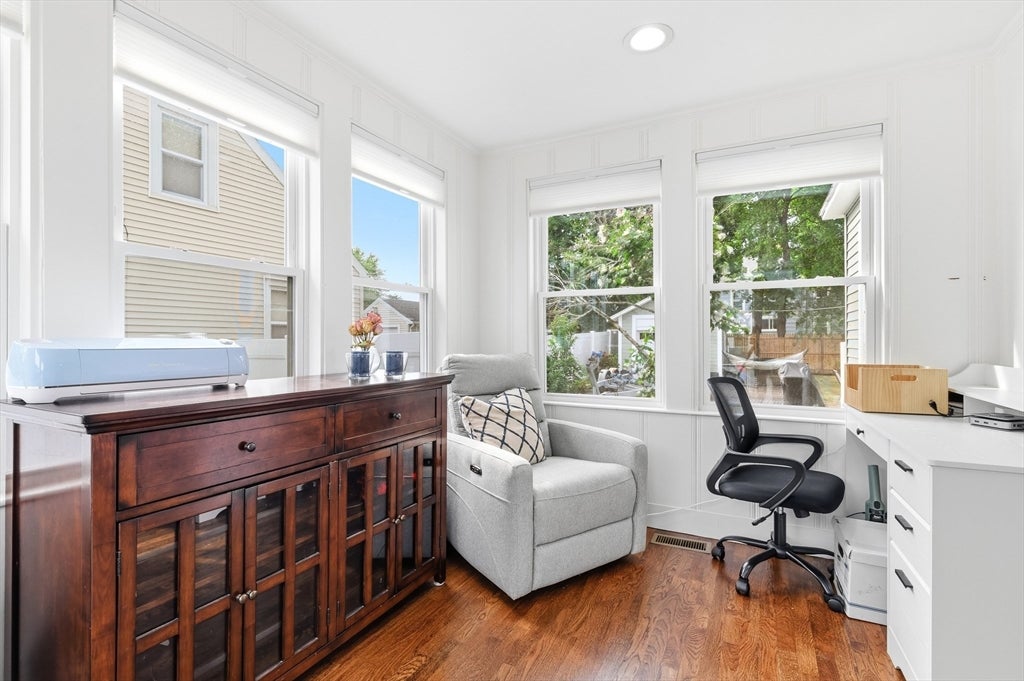 43 Standish St, Weymouth, MA Photo #15