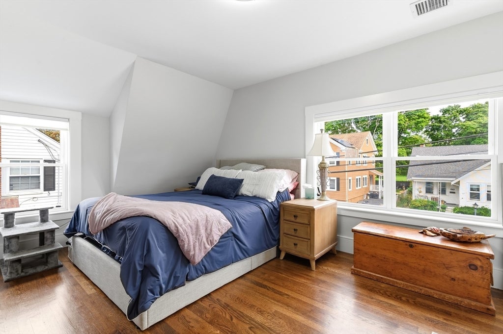 43 Standish St, Weymouth, MA Photo #16