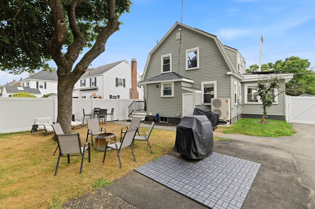 43 Standish St, Weymouth, MA Photo #30