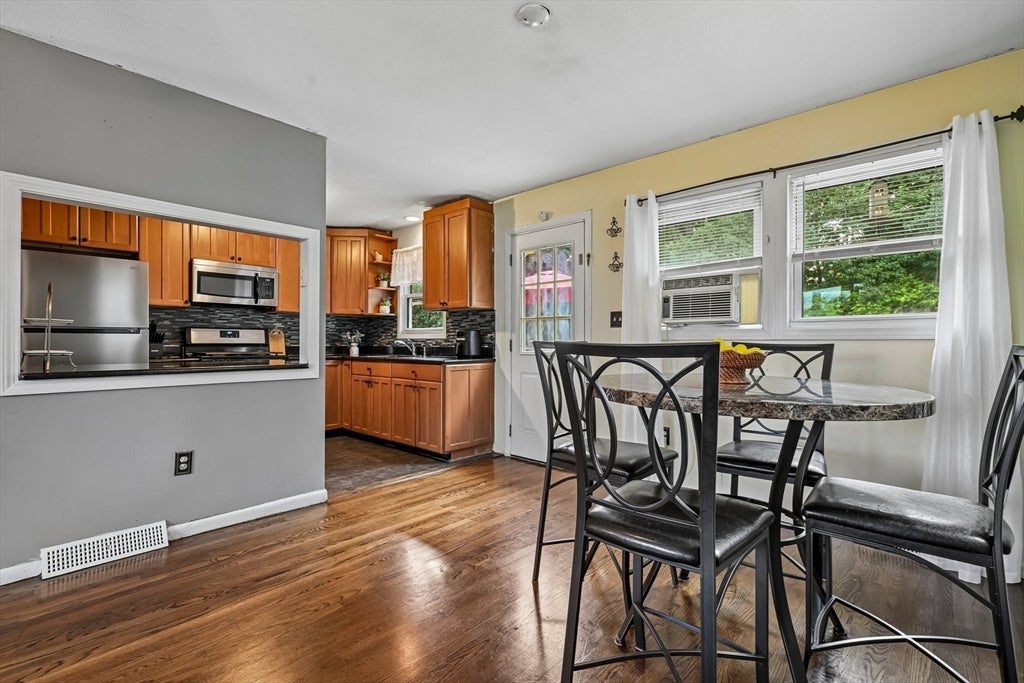 12 Barnard Rd, Lawrence, MA, 12 Barnard Rd, Lawrence, MA Photo #6