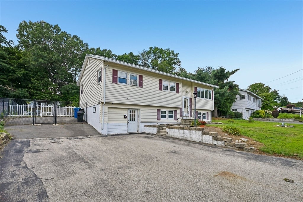 12 Barnard Rd, Lawrence, MA, 12 Barnard Rd, Lawrence, MA Photo #23