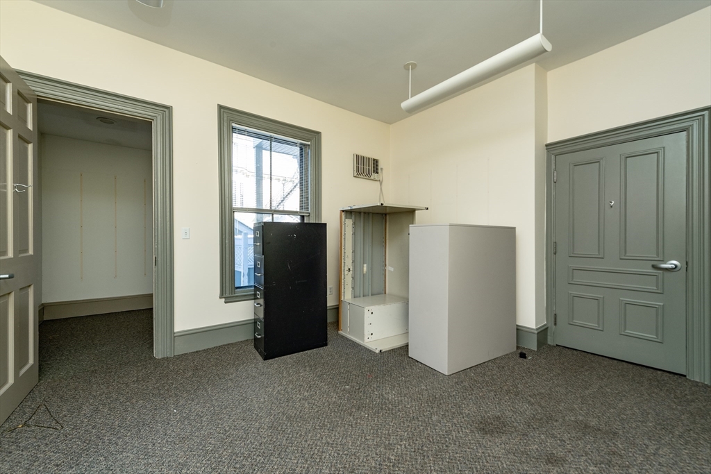 37 Mellen Street