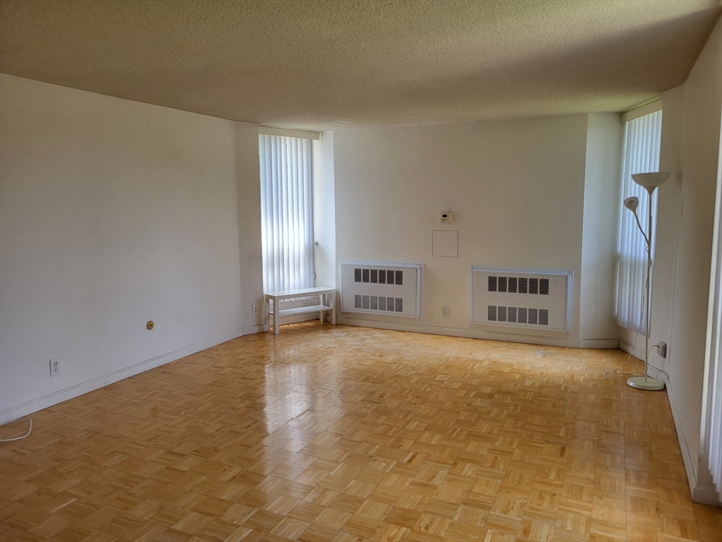 33 Pond Avenue 301