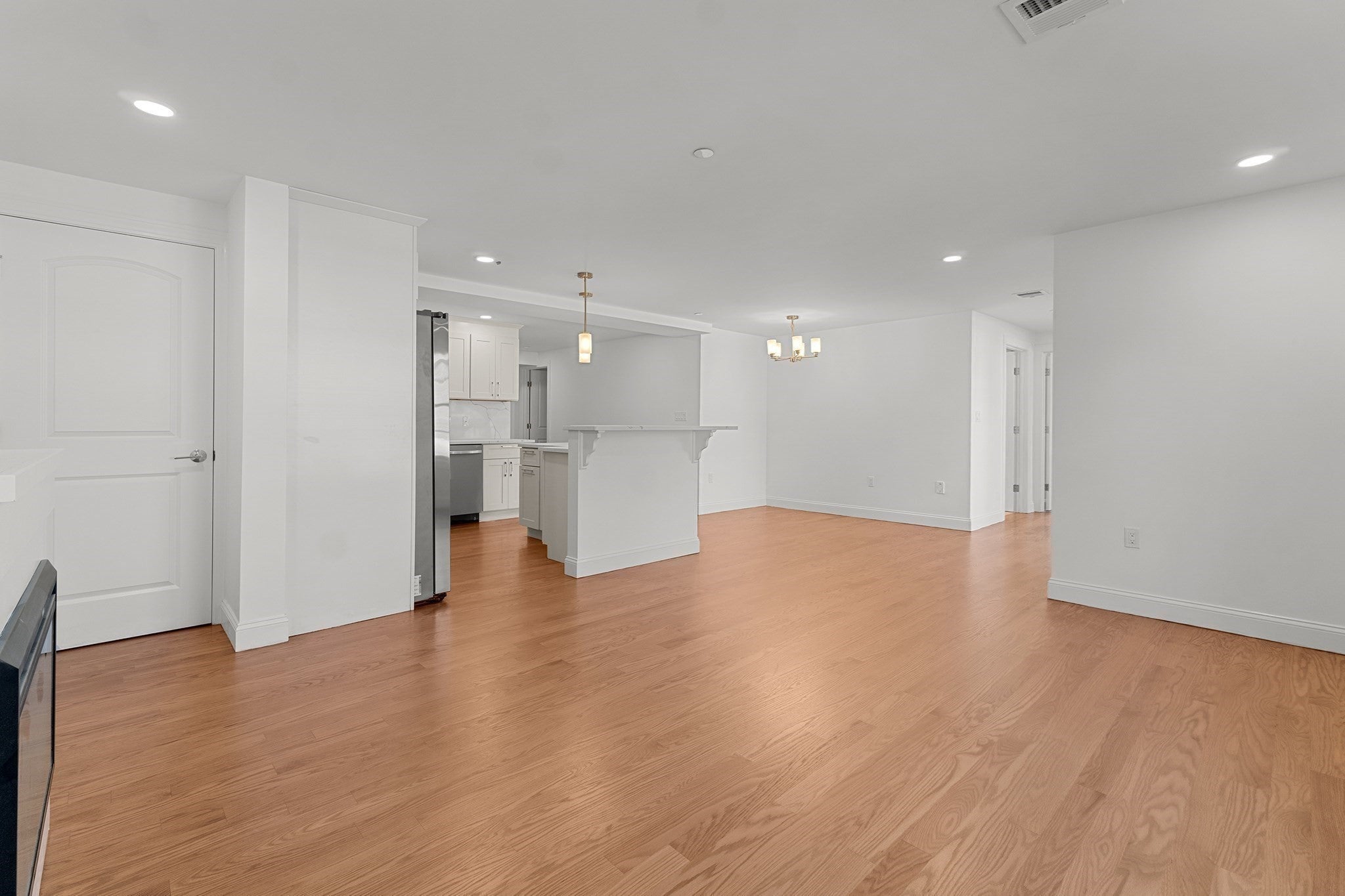3 Pirmi Ln 1, Gloucester MA 01930
