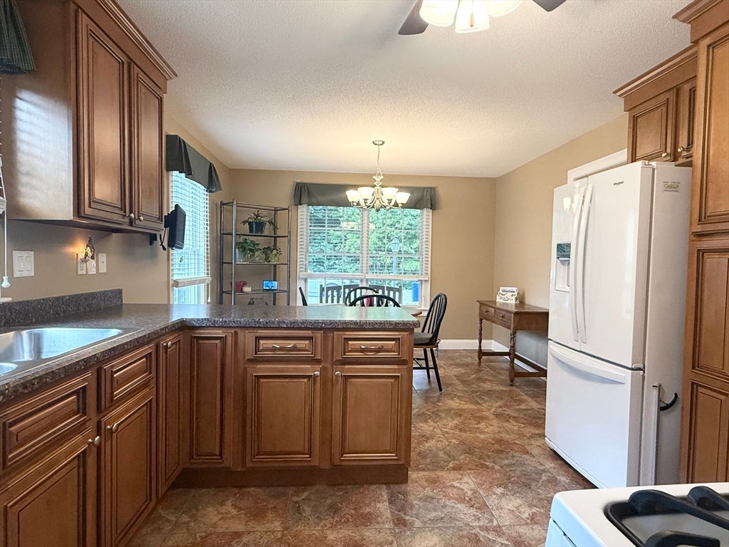23 Cherry Drive #23, Wilbraham, MA, 23 Cherry Drive #23, Wilbraham, MA Photo #7