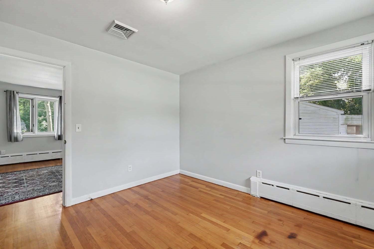 47 Restful Valley Rd, Tiverton, RI Photo #16