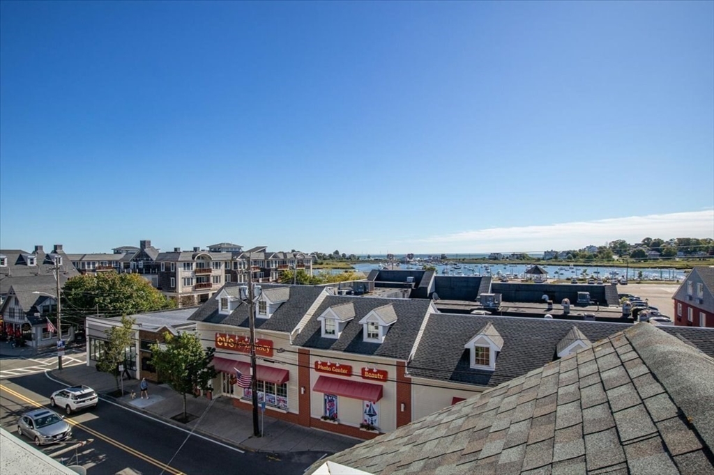 91 Front St 308