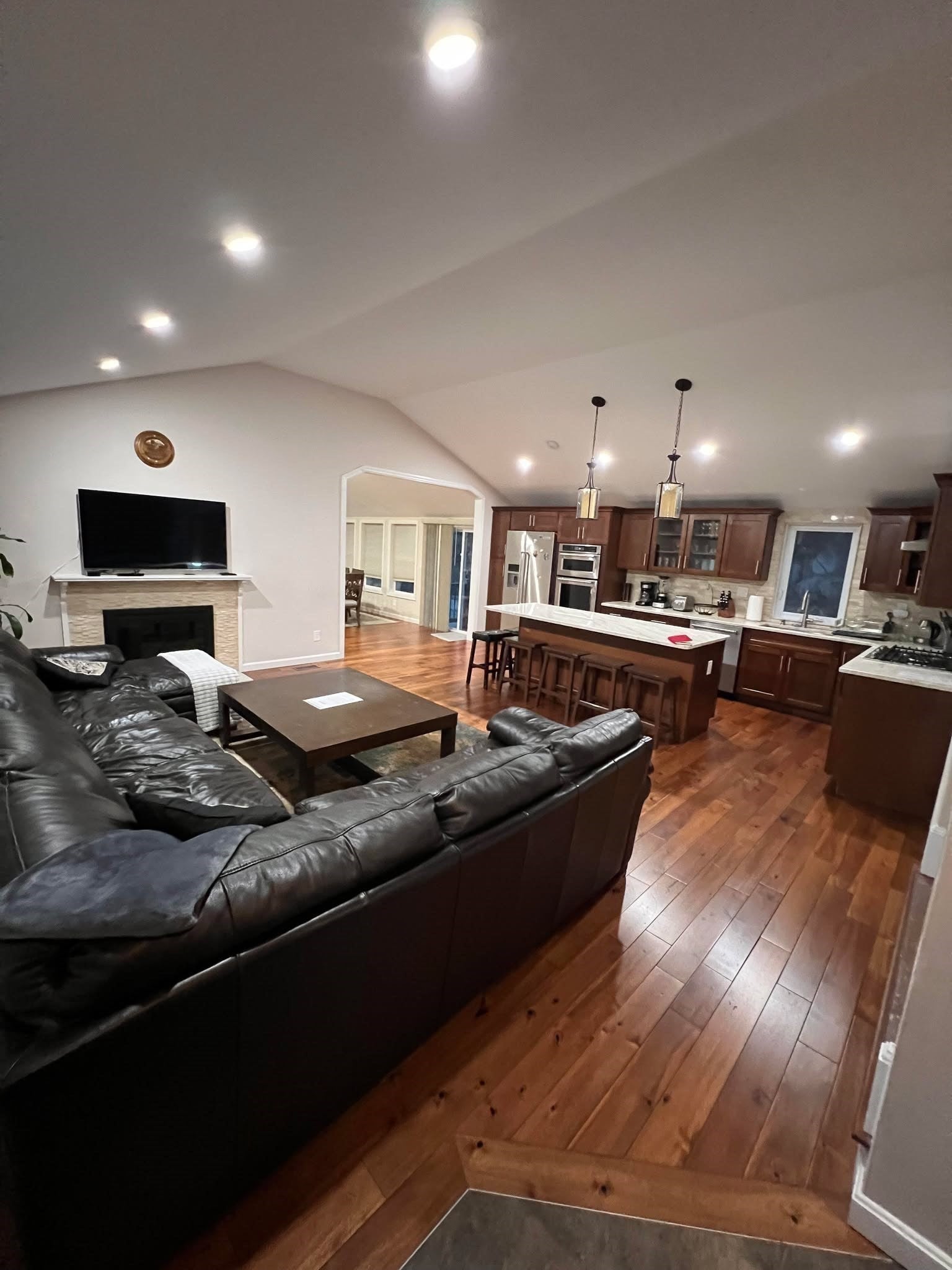 35 Glen Cir