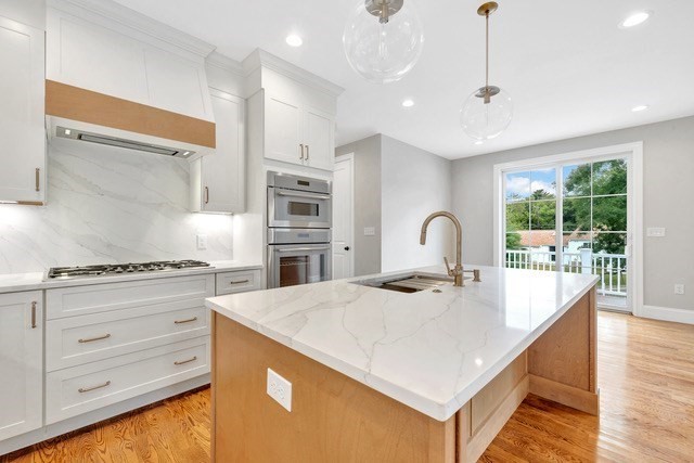 360 Blue Hill Drive