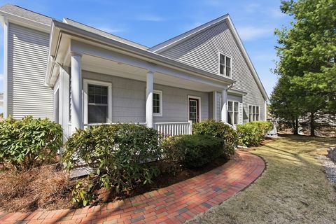 22 Sauta Farm Way 22 Hudson MA 01749