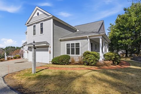 Photo of 22 Sauta Farm Way #22, Hudson, MA 01749 (MLS # 73489488)