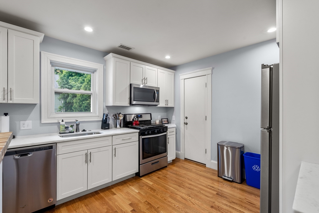 124-126 Chapman St