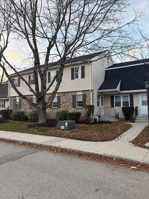 44 Pamela Lane 44 Amesbury MA 01913