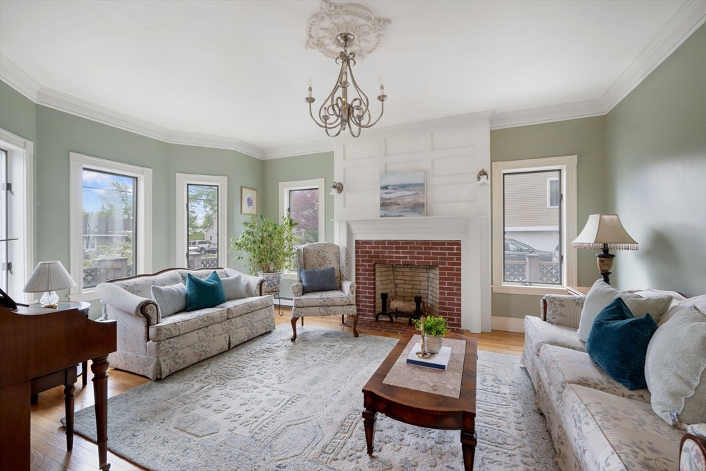 4 Harborview Road, Hull, MA Photo #3