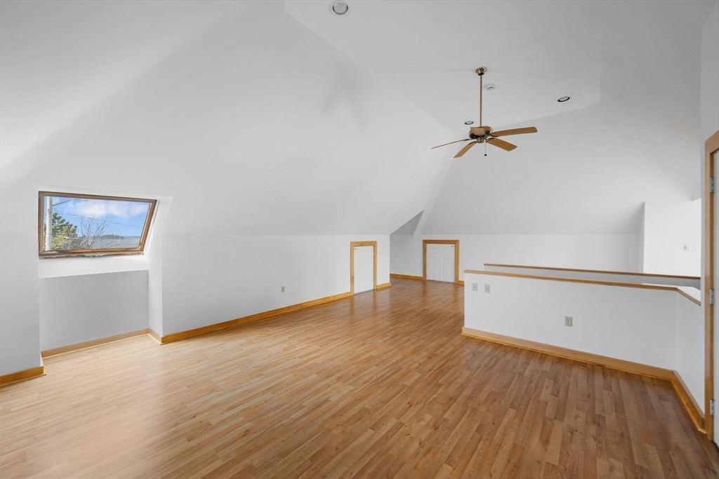 4 Harborview Road, Hull, MA Photo #27