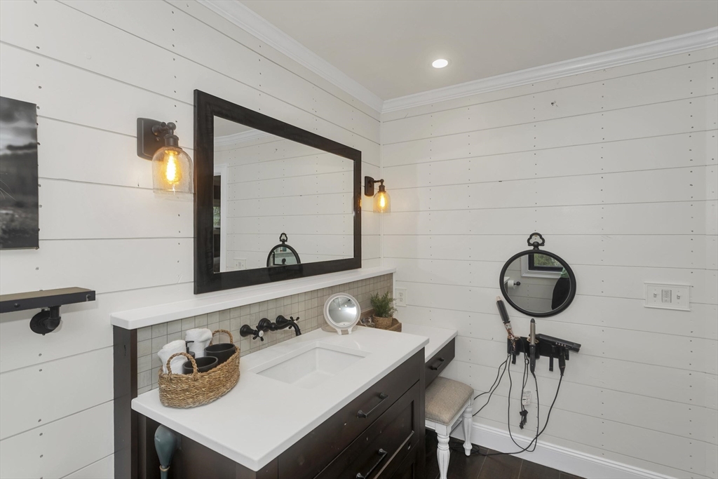 317 Chicopee Street, Granby, MA, 317 Chicopee Street, Granby, MA Photo #26