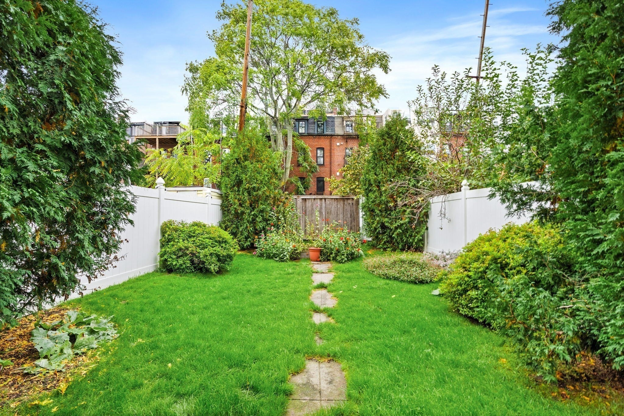 108 Bennington St #1, Boston, MA, 108 Bennington St #1, Boston, MA Photo #25