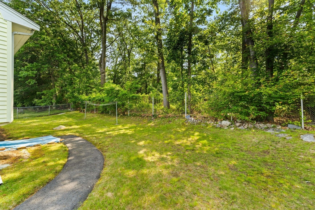 28 Windsor Cir