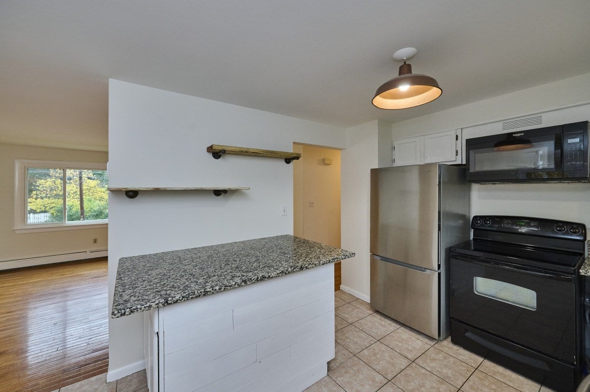 13 Fernglade Rd, Burlington, MA, 13 Fernglade Rd, Burlington, MA Photo #15