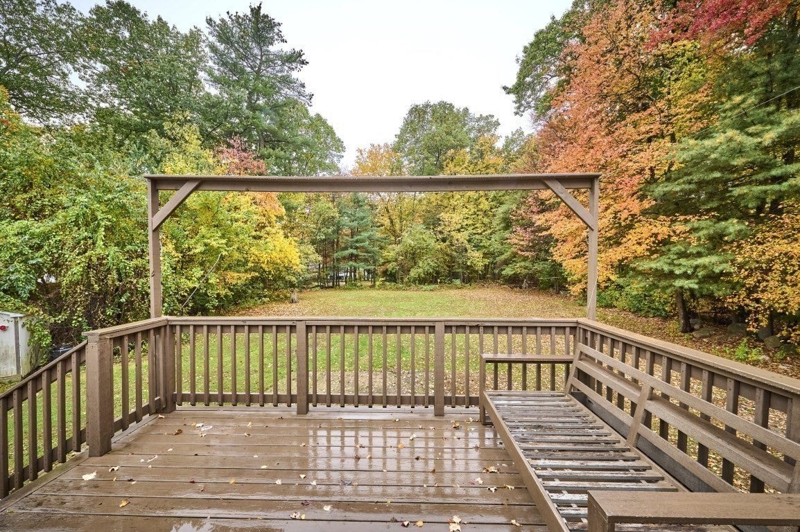 13 Fernglade Rd, Burlington, MA, 13 Fernglade Rd, Burlington, MA Photo #33