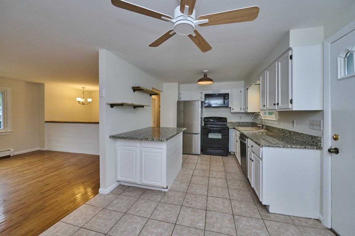 13 Fernglade Rd, Burlington, MA, 13 Fernglade Rd, Burlington, MA Photo #13