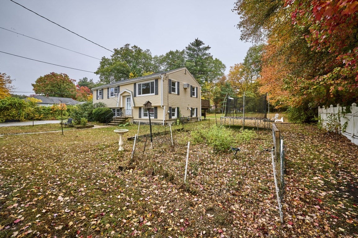13 Fernglade Rd