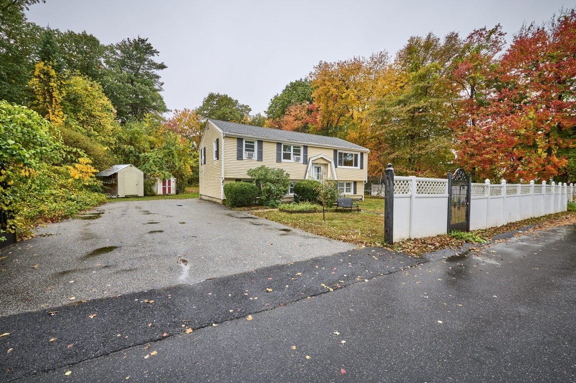13 Fernglade Rd, Burlington, MA, 13 Fernglade Rd, Burlington, MA Photo #1