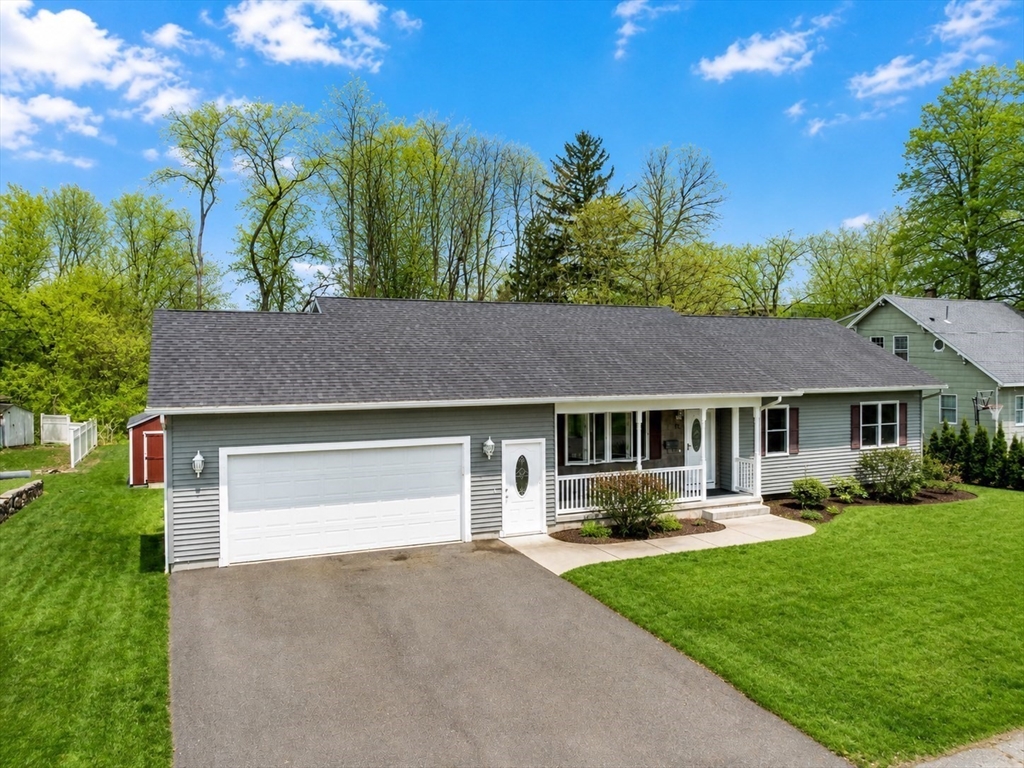 79 Beaudryave AVE, Chicopee, MA Photo #2