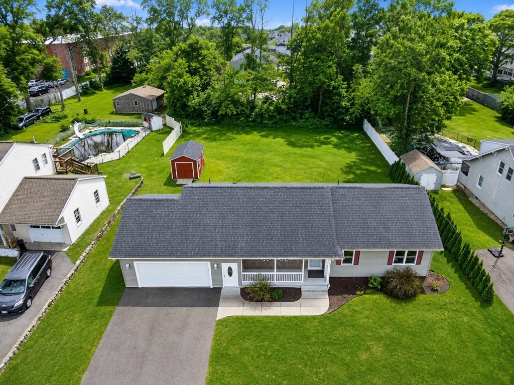 79 Beaudryave AVE, Chicopee, MA Photo #4