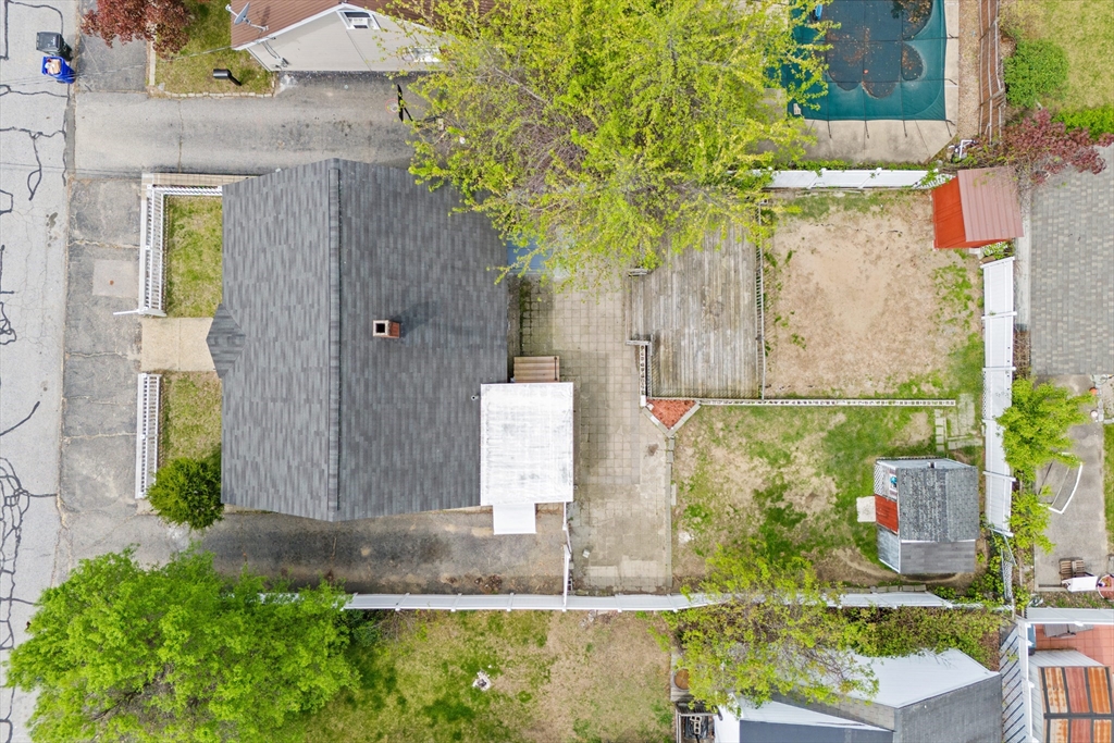 552 Dix Street