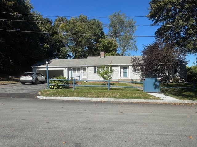 21 Trinity Ave
