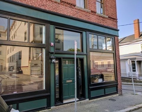Photo of 65 Middle St #1, Gloucester, MA 01930 (MLS # 73520064)