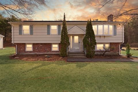 26 Sandy Ridge Cir Sharon MA 02067