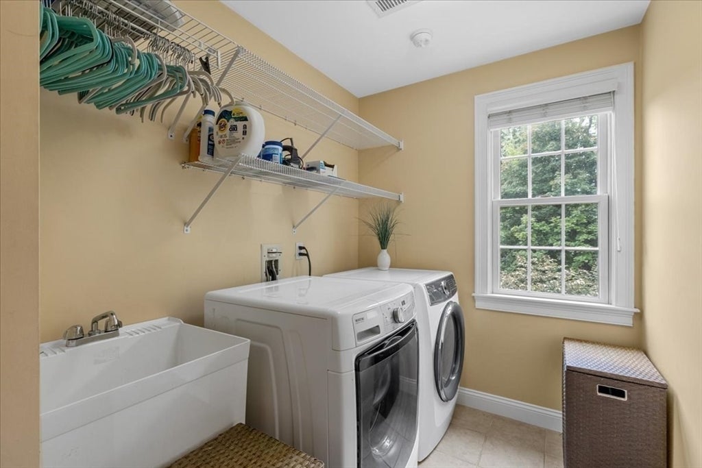 33 Lauren Lane, Scituate, MA, 33 Lauren Lane, Scituate, MA Photo #32