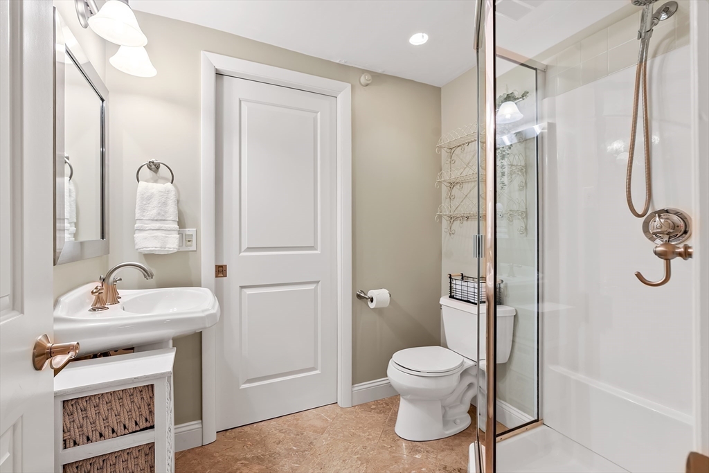 69 Plain Road, Wayland, MA Photo #18