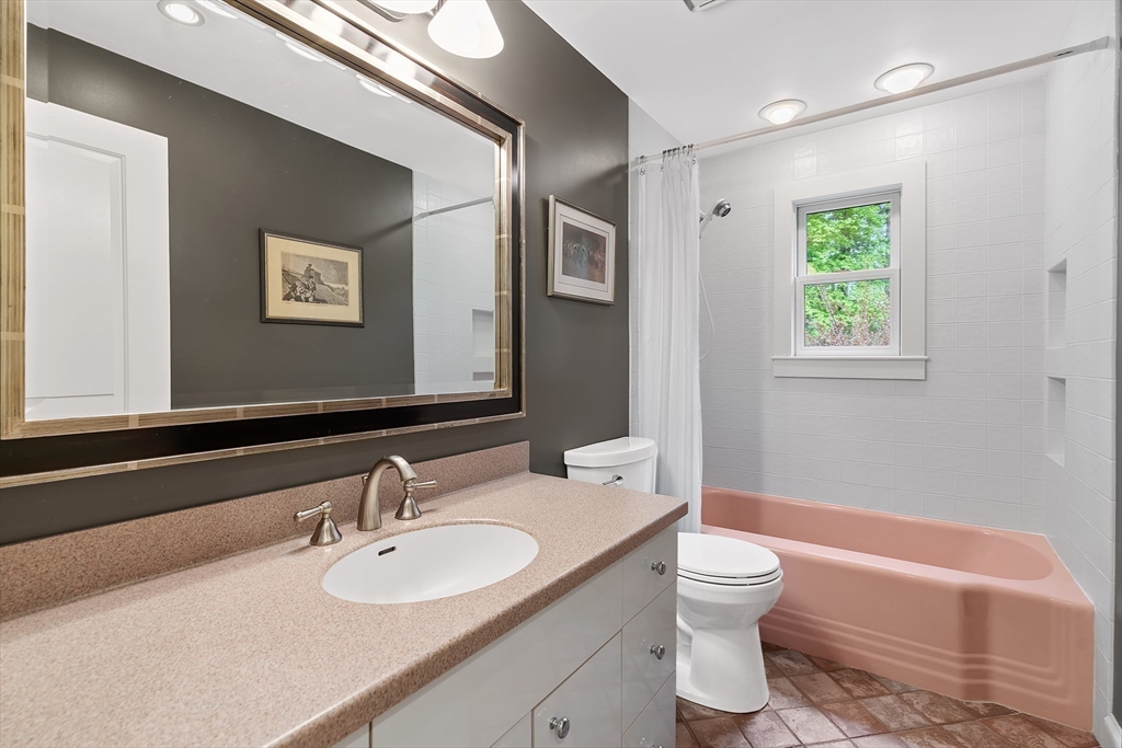 69 Plain Road, Wayland, MA Photo #19