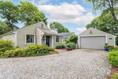 3 Niblick Lane Mashpee MA 02649