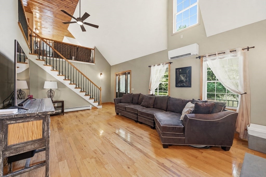 166 Greenville St