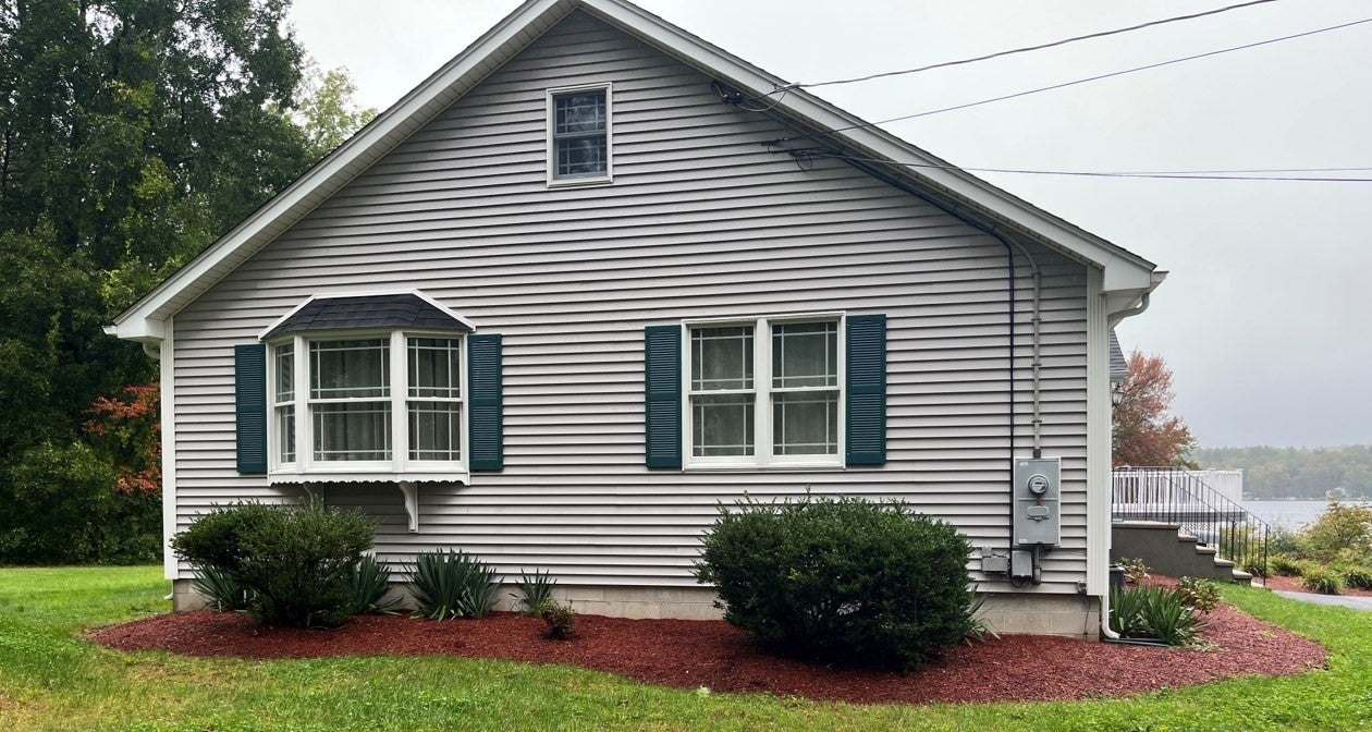 515 Wallum Lake Road