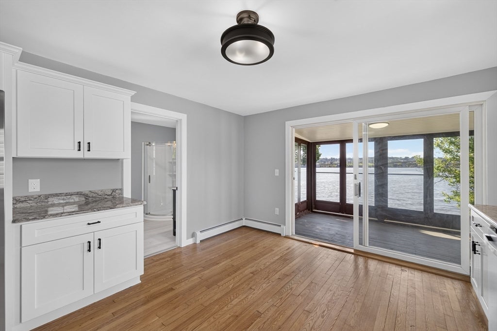 1496 Riverside Ave, Somerset, MA Photo #17