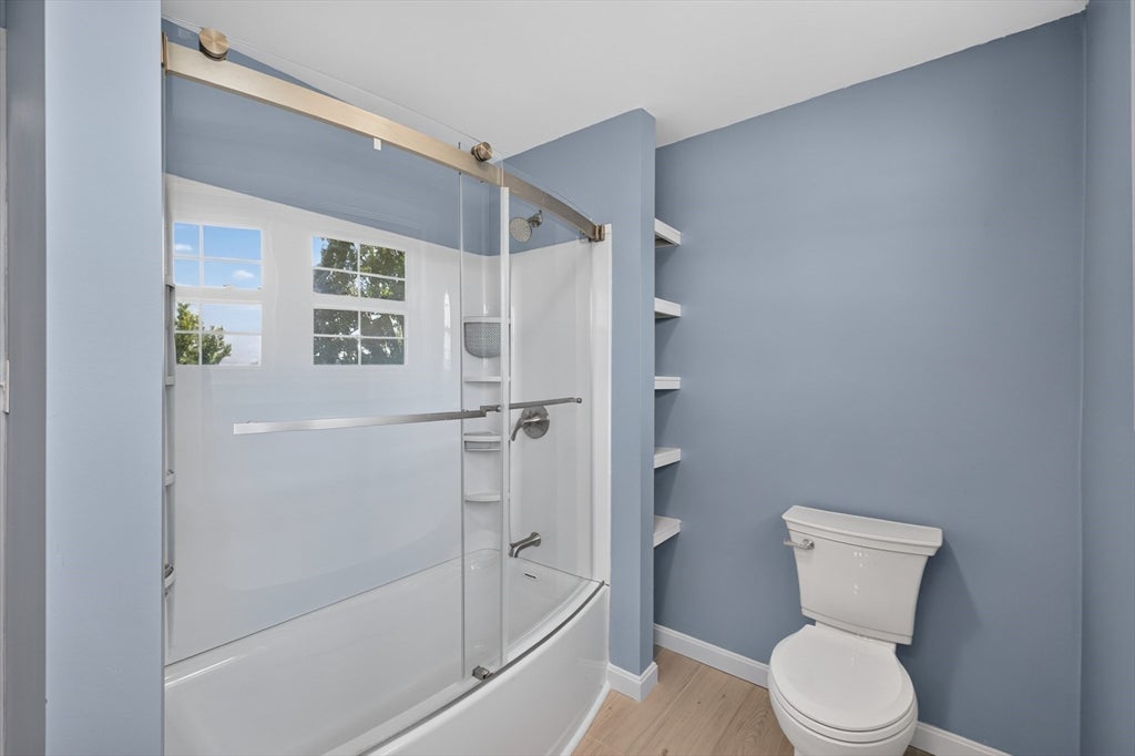 1496 Riverside Ave, Somerset, MA Photo #30