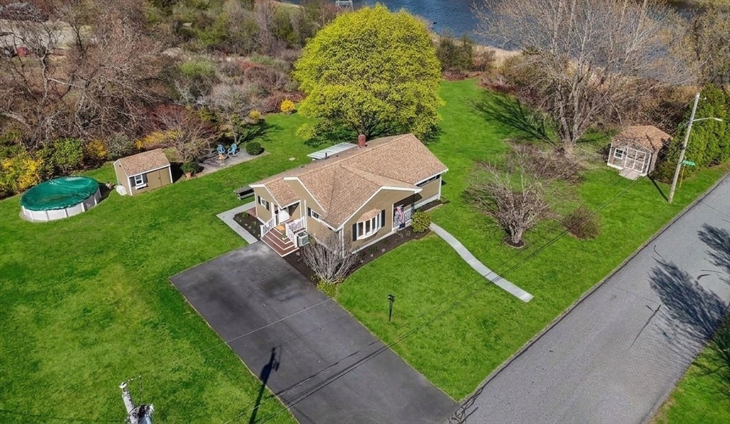 67 Montgomery Rd